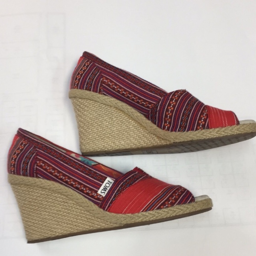 TOMS Wedges
